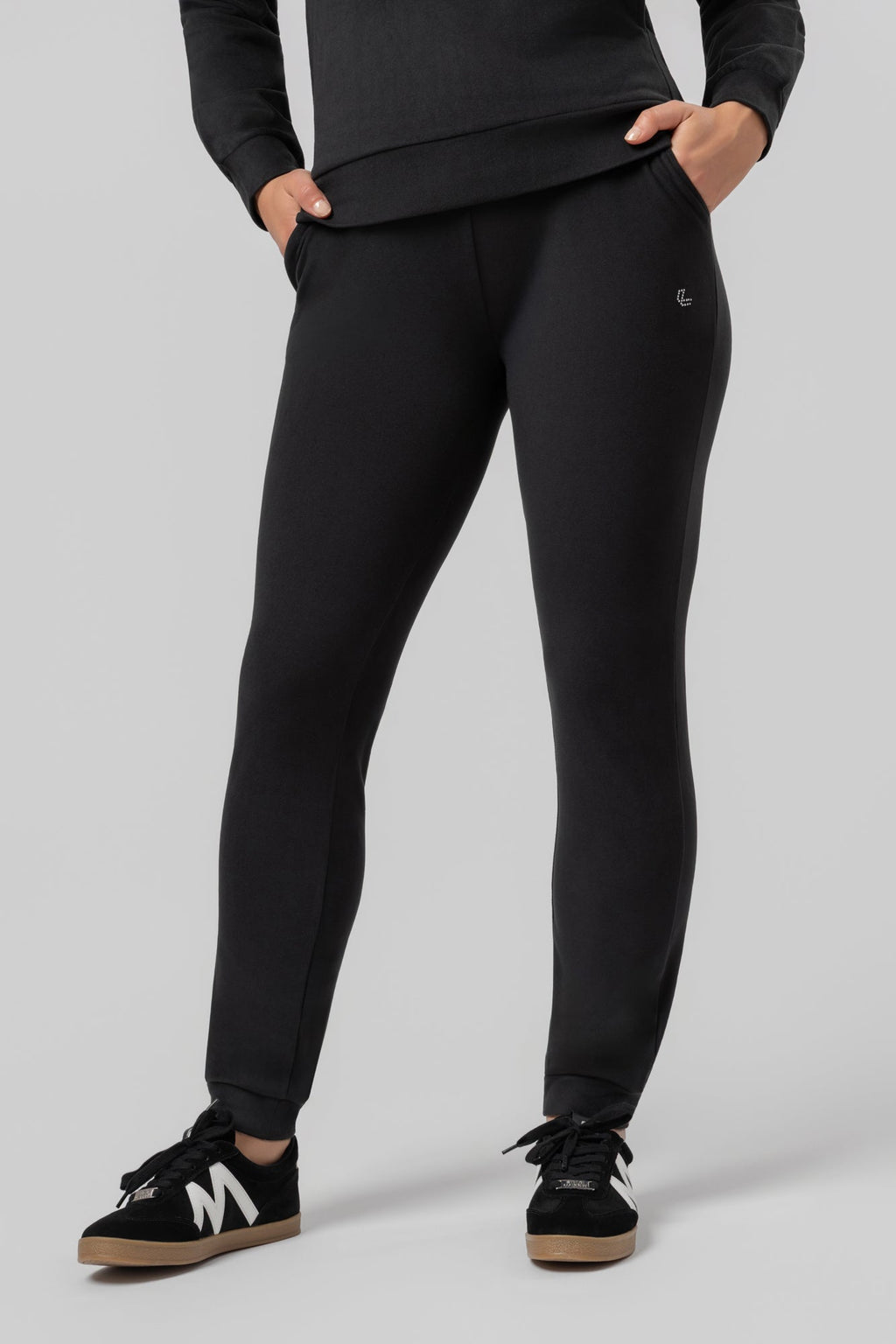 Supercomfort donji dio trenirke Latifah