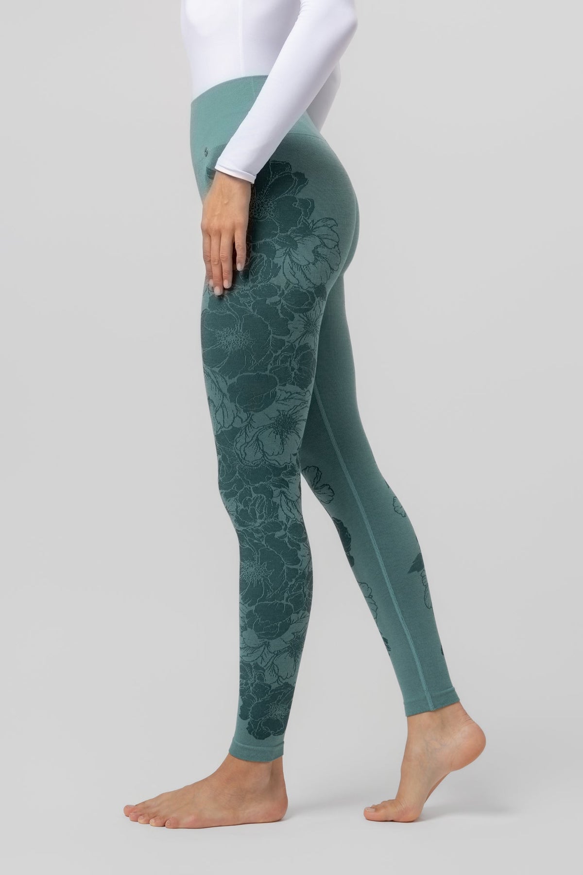 Seamless tajice Waveland