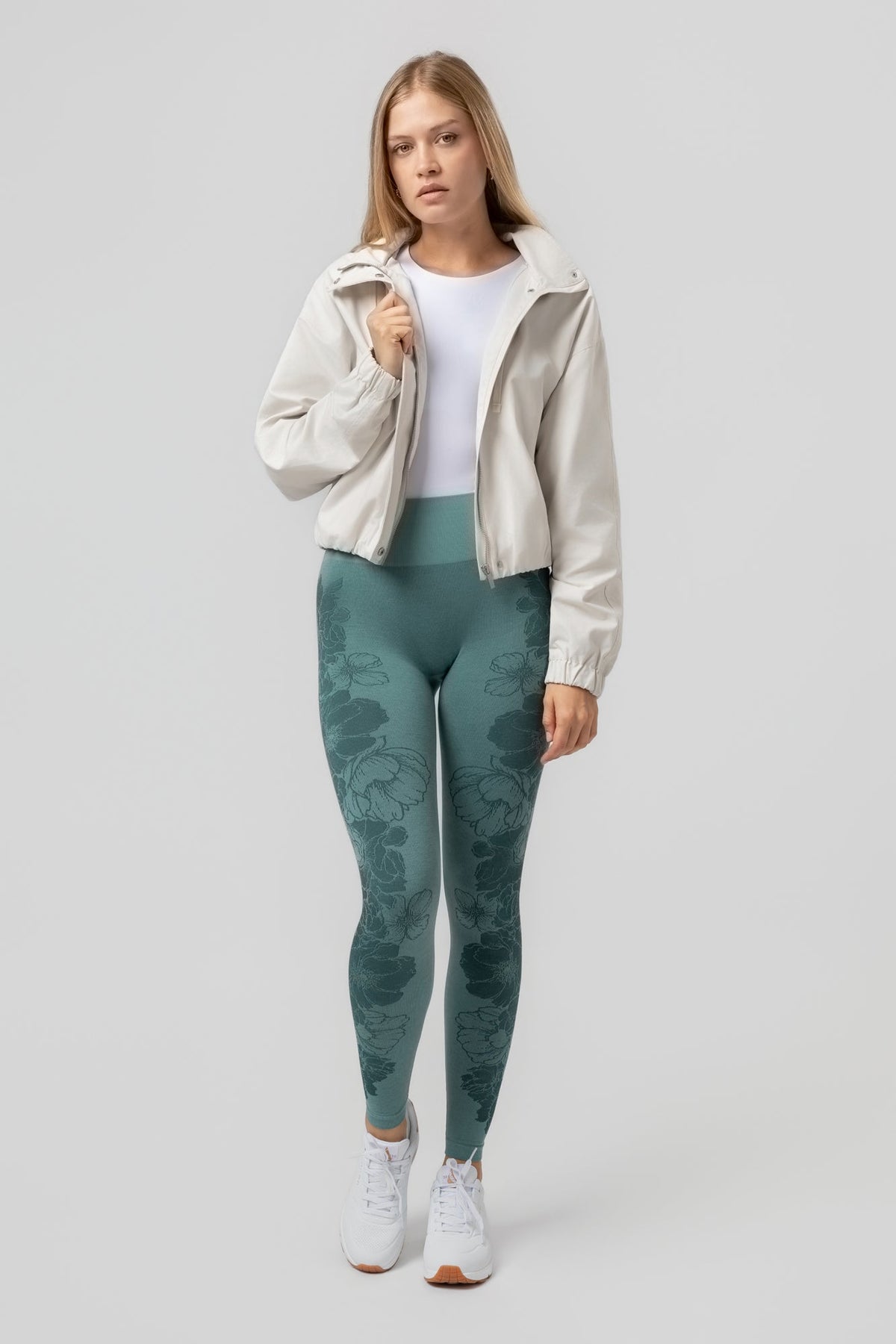 Seamless tajice Waveland