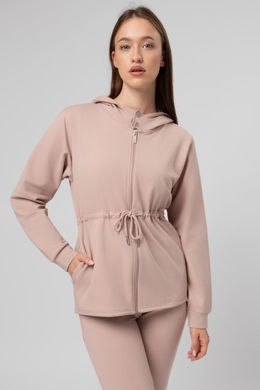 Supercomfort dukserica Shenseea